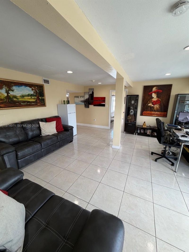 212 Banyan Ln, Tavernier, FL 33070 Photo