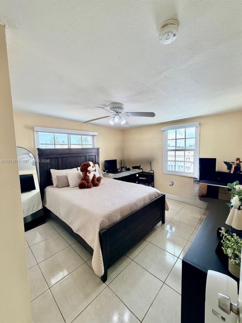 212 Banyan Ln, Tavernier, FL 33070 Photo