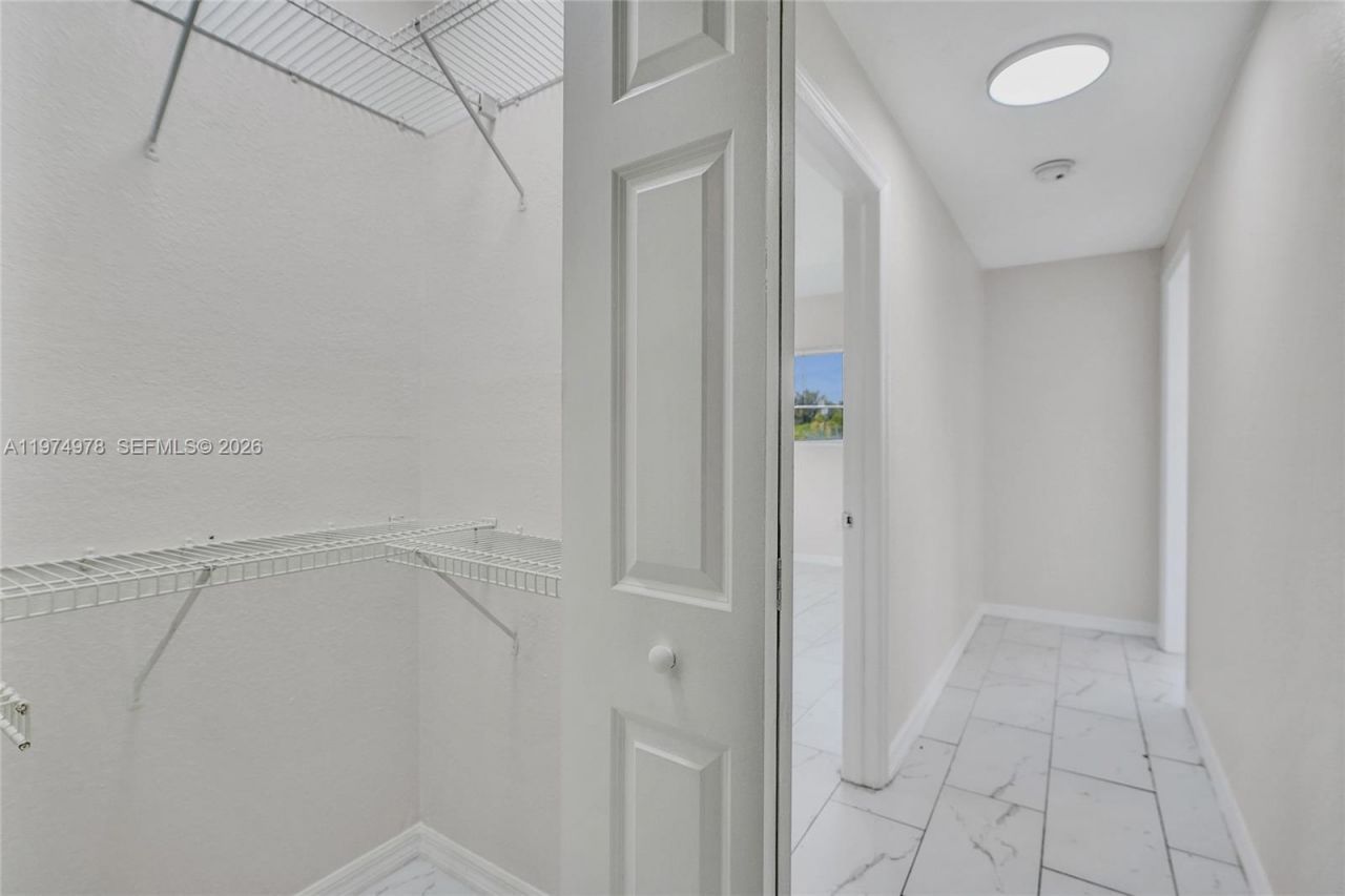 1945 Calais Dr, Unit 9, Miami Beach, FL 33141 Photo