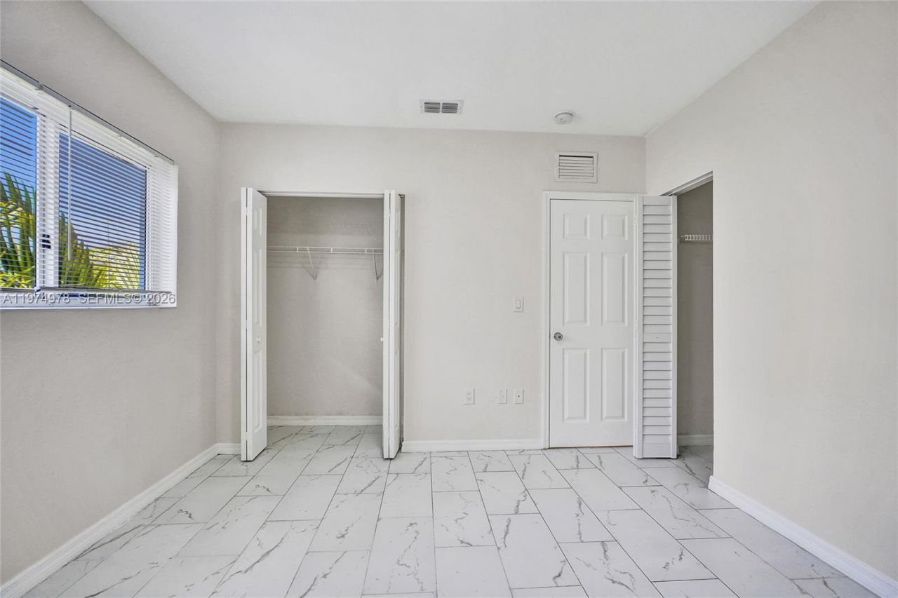 1945 Calais Dr, Unit 9, Miami Beach, FL 33141 Photo