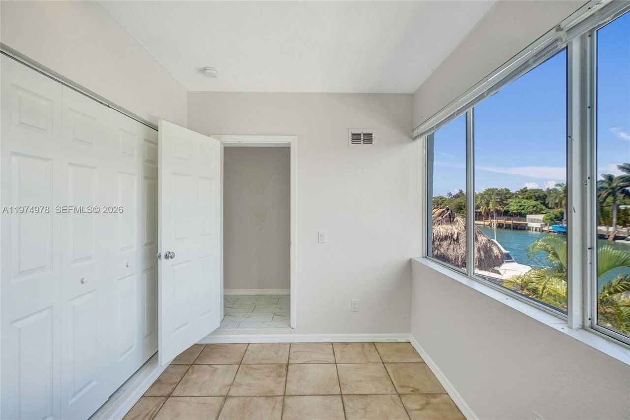 1945 Calais Dr, Unit 9, Miami Beach, FL 33141 Photo