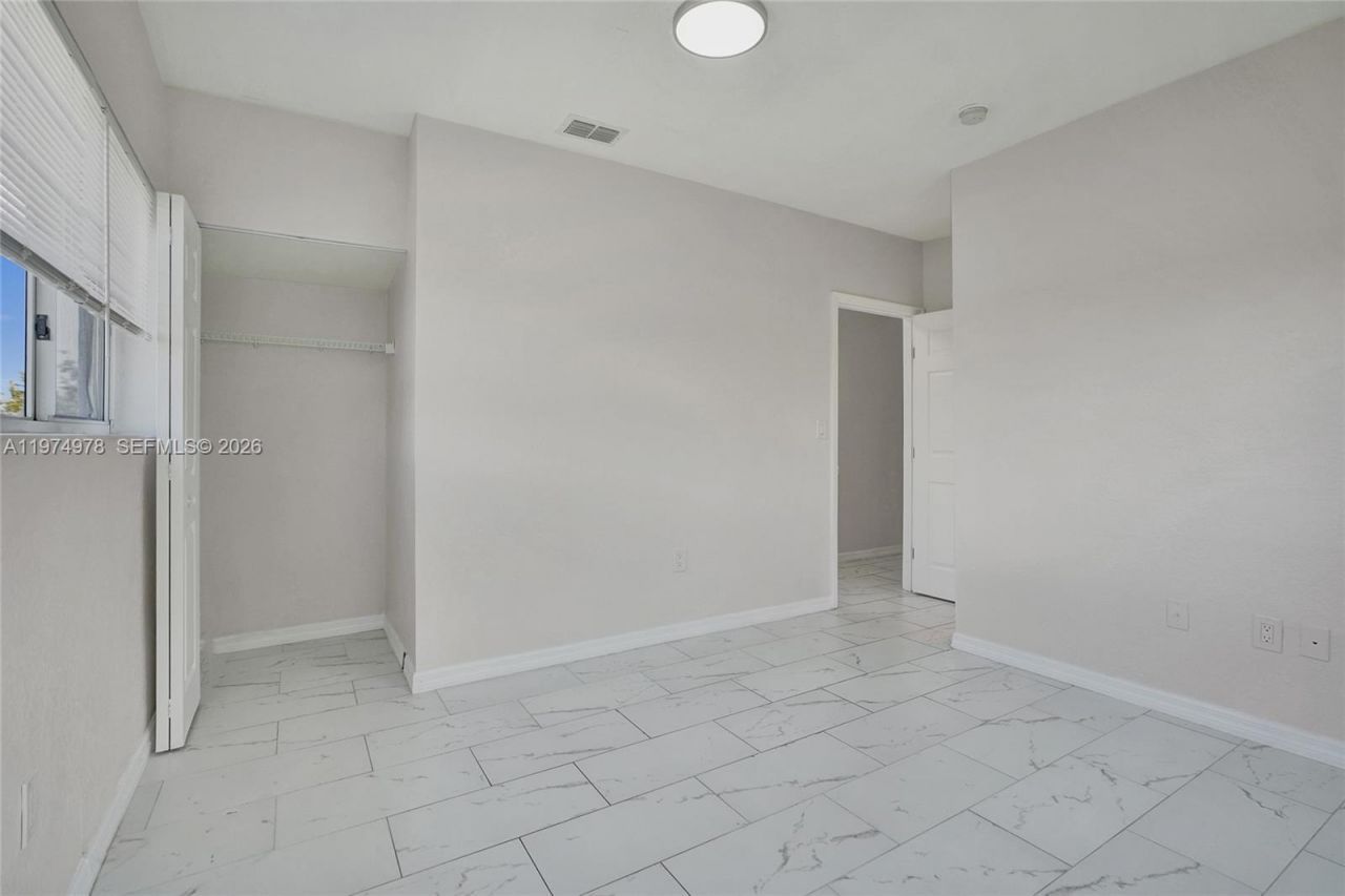 1945 Calais Dr, Unit 9, Miami Beach, FL 33141 Photo