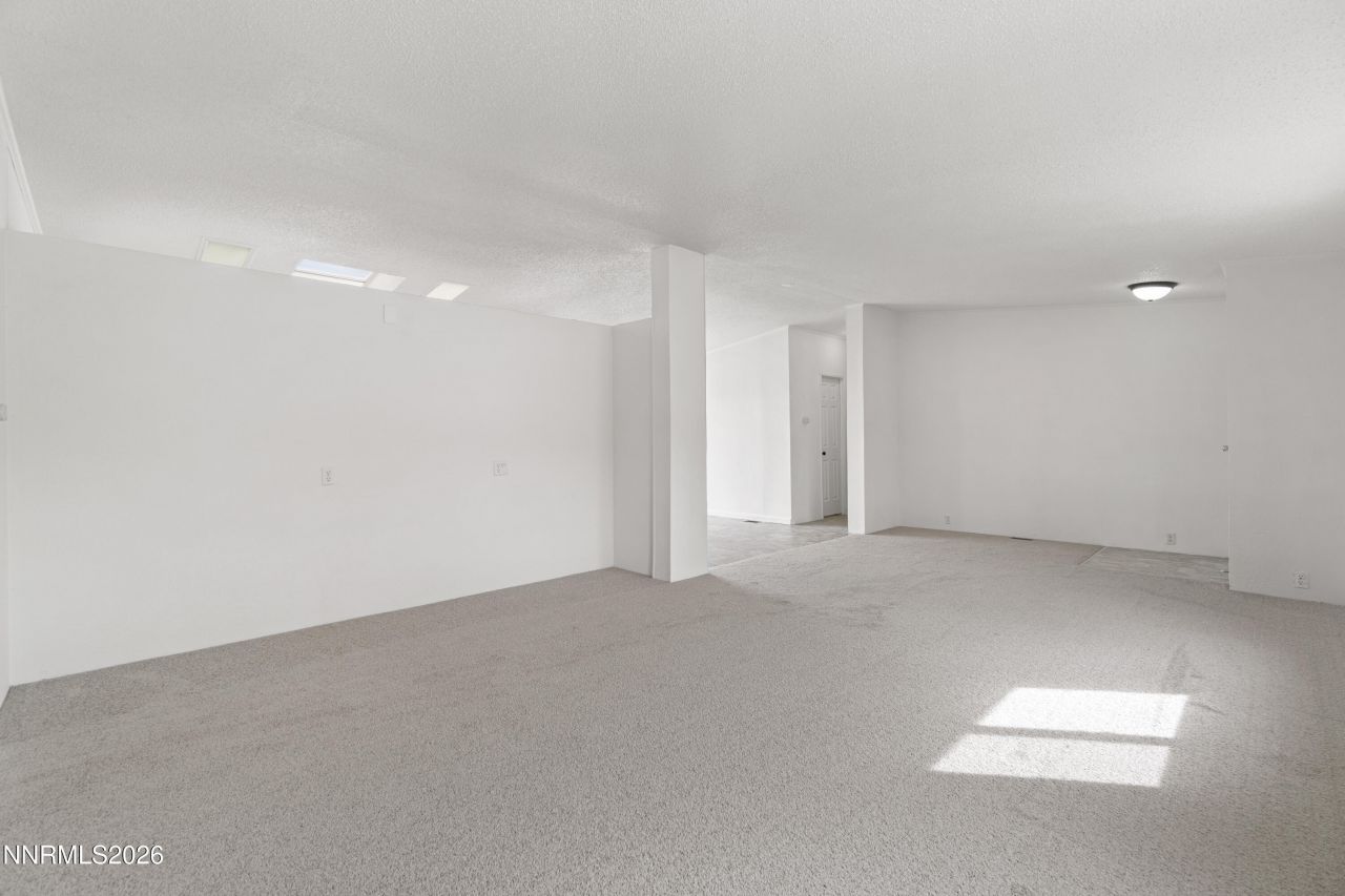 2180 Ramsey Cutoff, Silver Springs, NV 89429 Photo