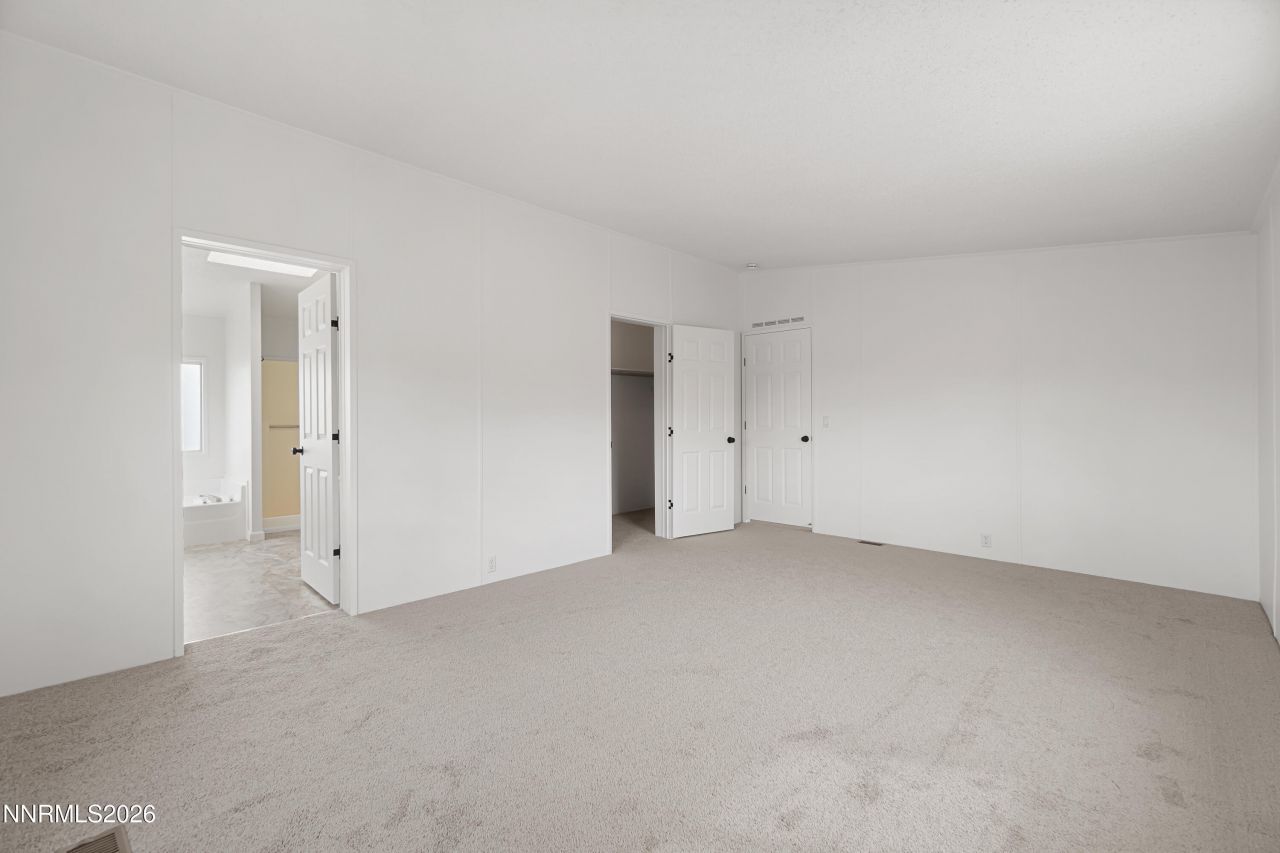 2180 Ramsey Cutoff, Silver Springs, NV 89429 Photo