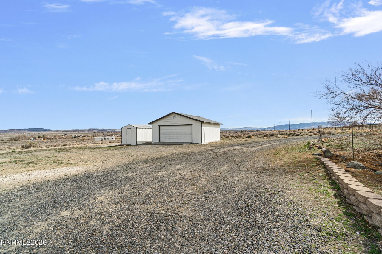2180 Ramsey Cutoff, Silver Springs, NV 89429 Photo