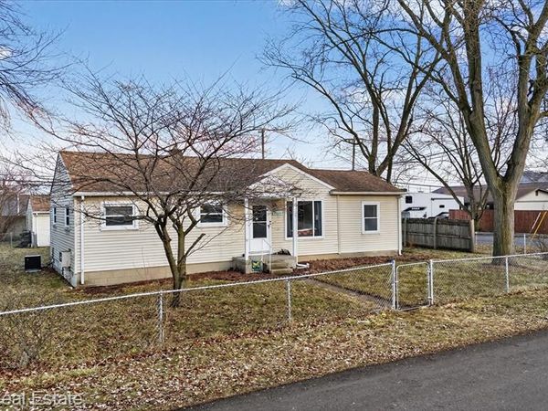 1517 Lillian Street, Westland, MI 48186