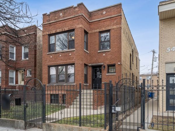 5426 N Western Avenue , Chicago, IL 60625