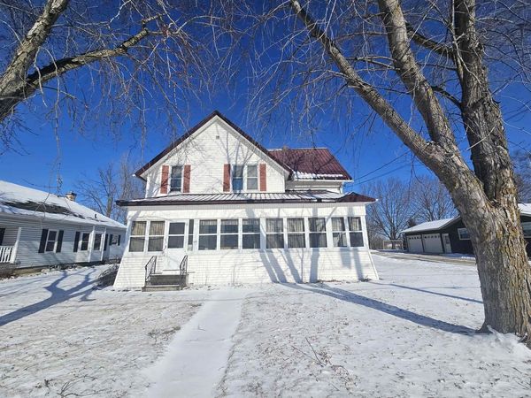 133 W MAIN STREET, Gillett, WI 54124