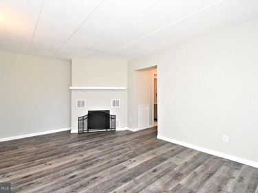 613 WASHINGTON PLACE , Unit 13, CHESTERBROOK, PA 19087