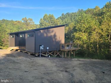 297 CEDAR MOUNTAIN LANE , FRONT ROYAL, VA 22630