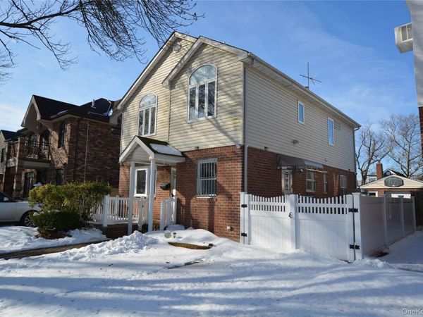 81-32 252 Street, Bellerose, NY 11426