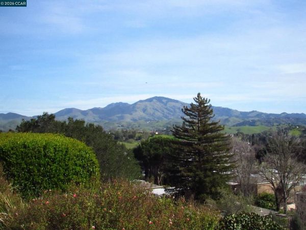 2100 2100 Golden Rain Rd, Unit 5, Walnut Creek, CA 94595