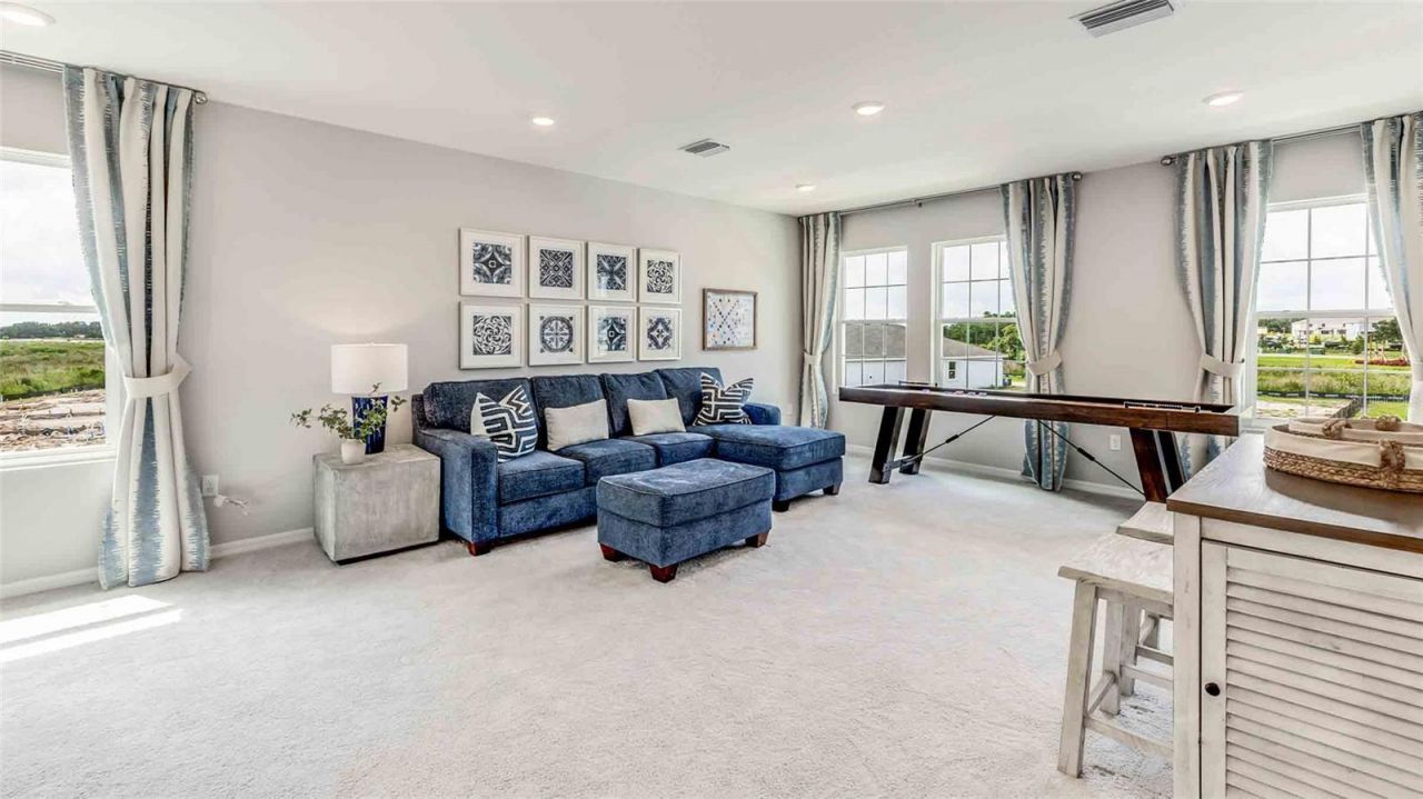 17504 Acorn Drop Road , Land O Lakes, FL 34638 Photo