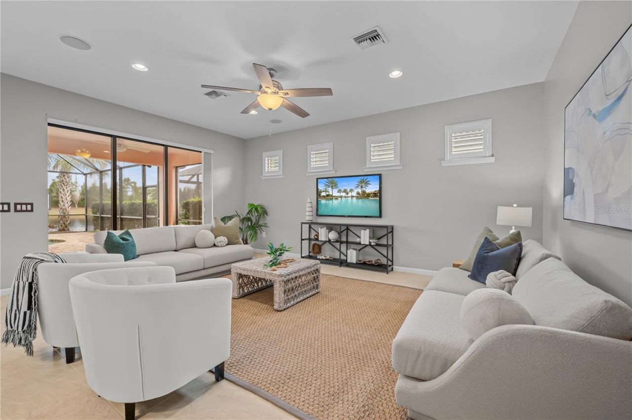 6717 Chester Trail, Bradenton, FL 34202 Photo