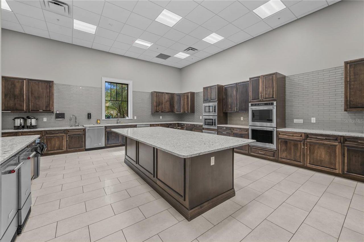 6717 Chester Trail, Bradenton, FL 34202 Photo