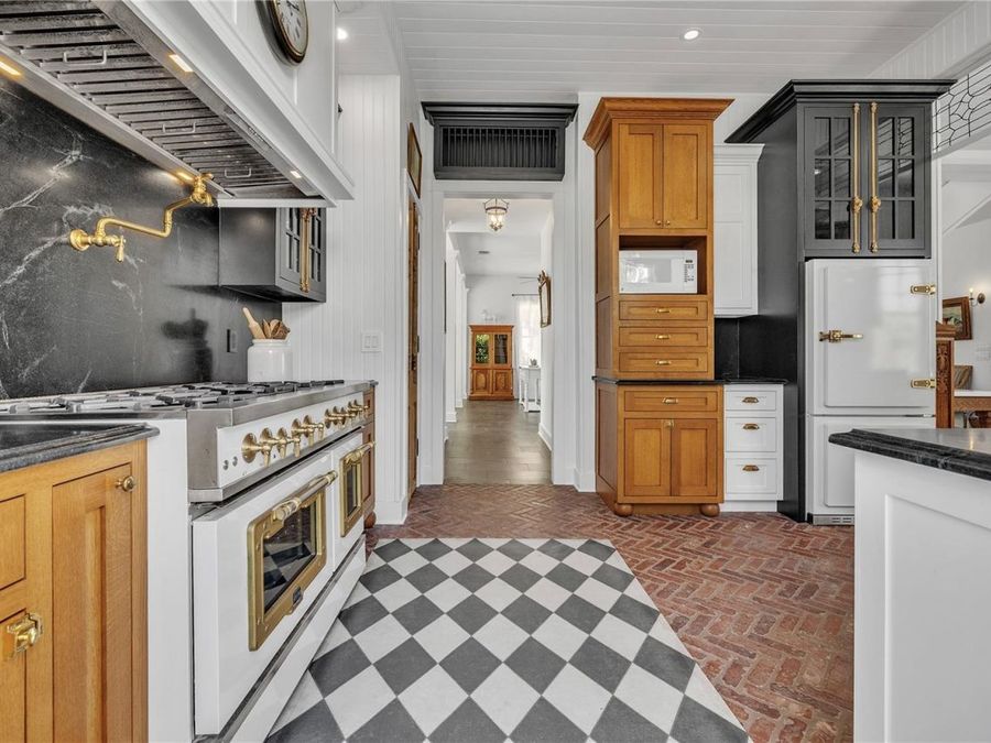 Property Image 44