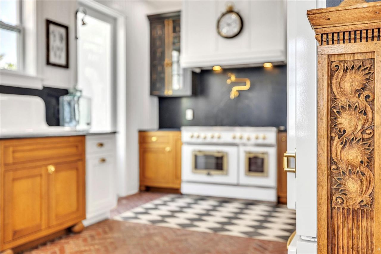 8241 Main Street, Bokeelia, FL 33922 Photo