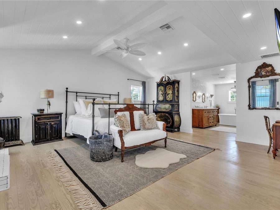 Property Image 62