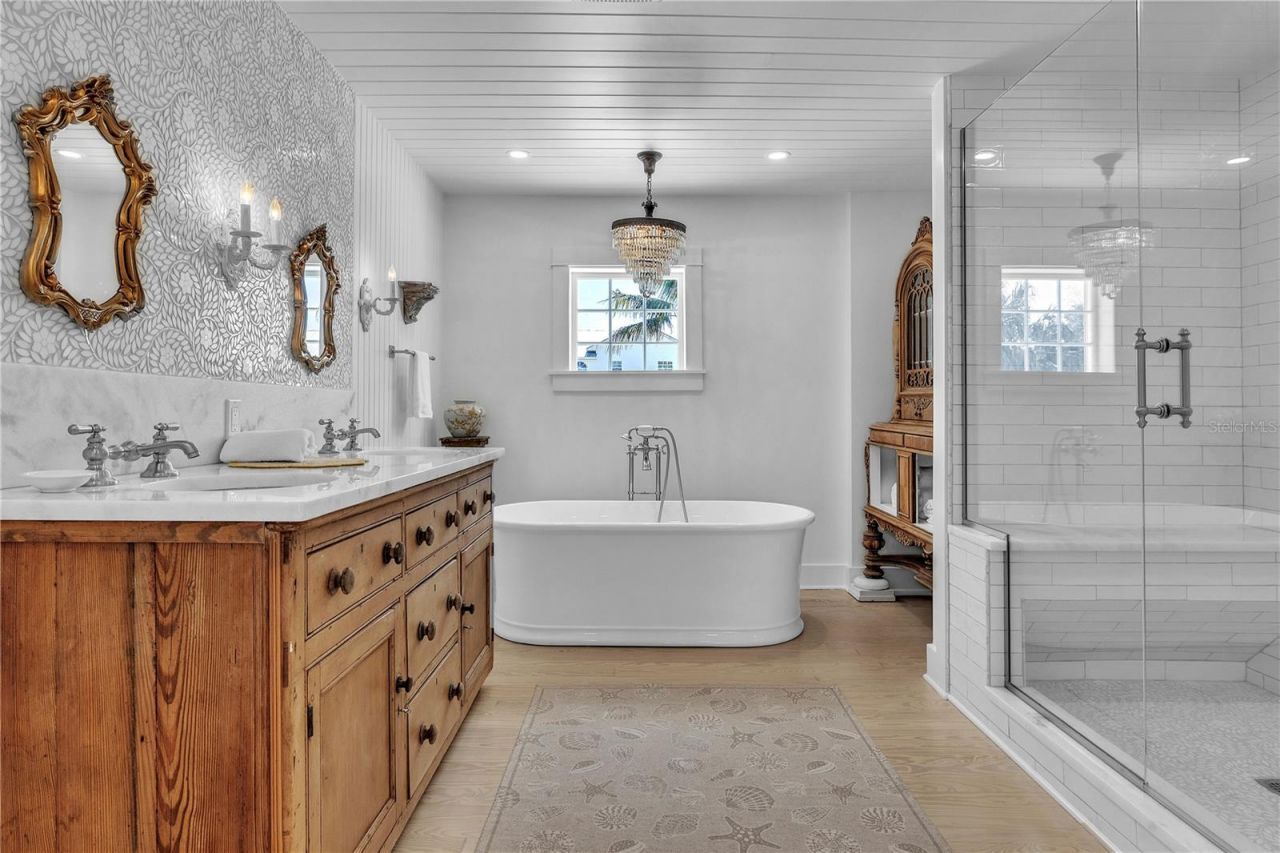 8241 Main Street , Bokeelia, FL 33922 Photo