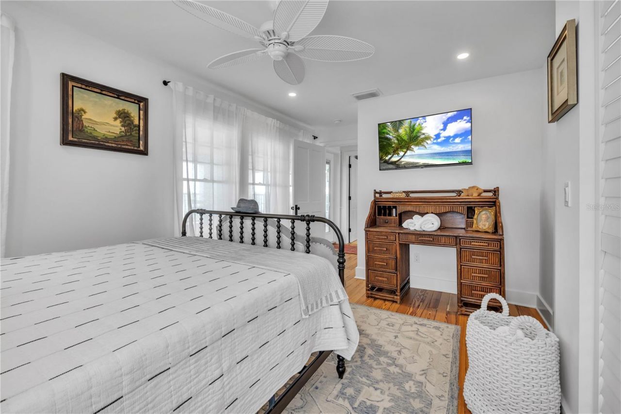 8241 Main Street , Bokeelia, FL 33922 Photo