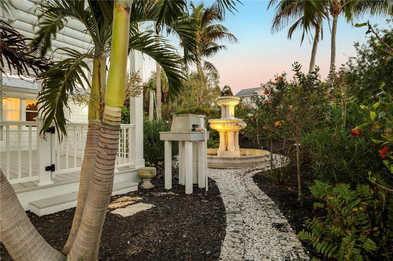 8241 Main Street, Bokeelia, FL 33922 Photo