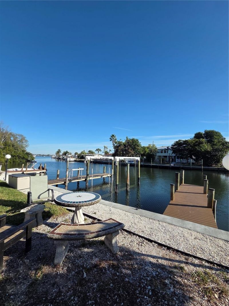 10215 Manatee Avenue W, Unit 1, Bradenton, FL 34209 Photo