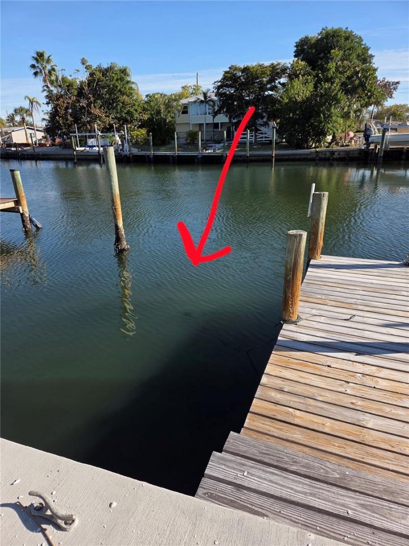 10215 Manatee Avenue W, Unit 1, Bradenton, FL 34209 Photo