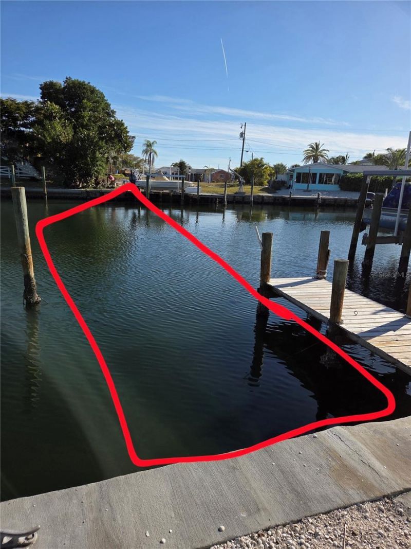 10215 Manatee Avenue W, Unit 1, Bradenton, FL 34209 Photo