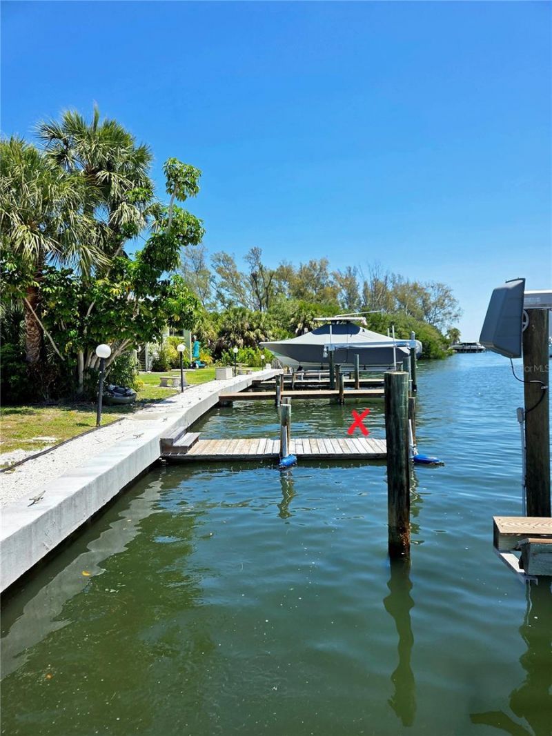 10215 Manatee Avenue W, Unit 1, Bradenton, FL 34209 Photo