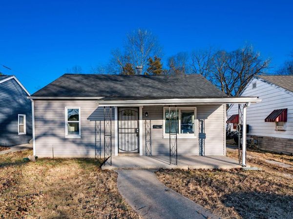 854 Brentnell Avenue , Columbus, OH 43219