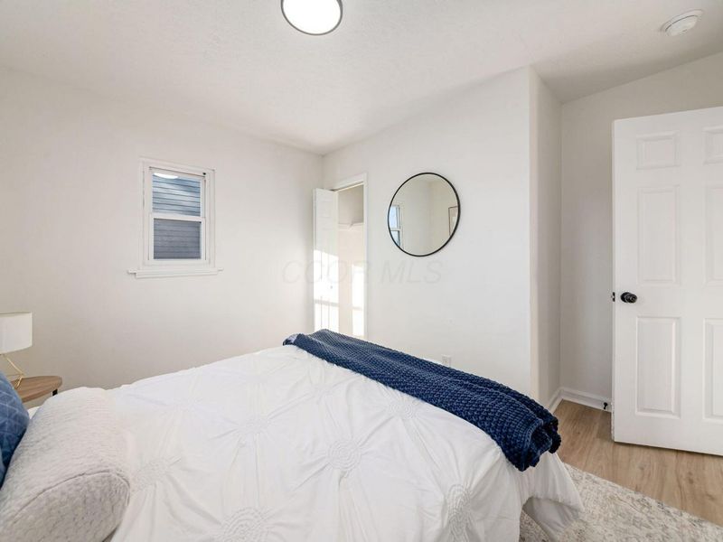 854 Brentnell Avenue , Columbus, OH 43219 Photo 17