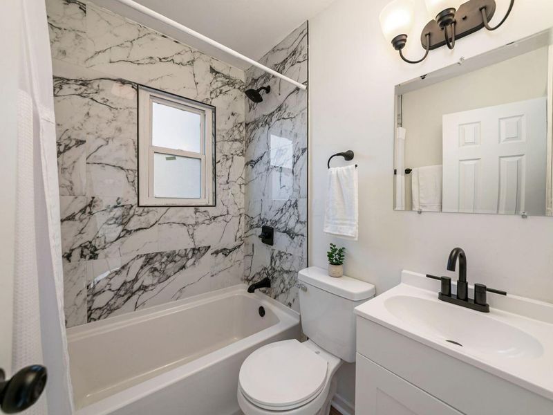 854 Brentnell Avenue , Columbus, OH 43219 Photo 19