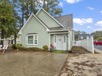 829 9th Ave. S , North Myrtle Beach, SC 29582