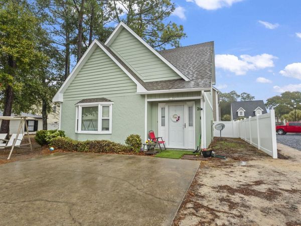 829 9th Ave. S , North Myrtle Beach, SC 29582