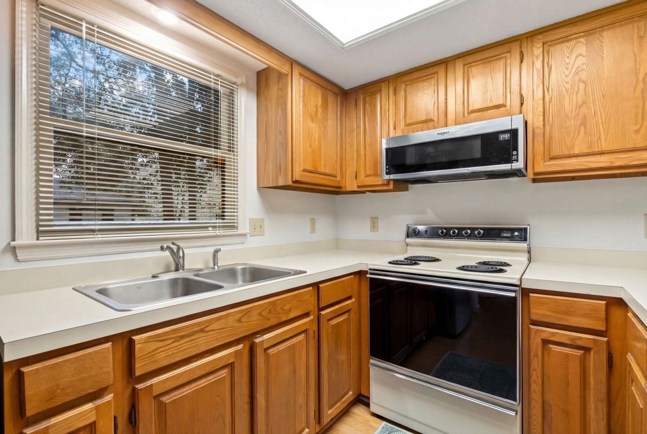 829 9th Ave. S  Photo 12