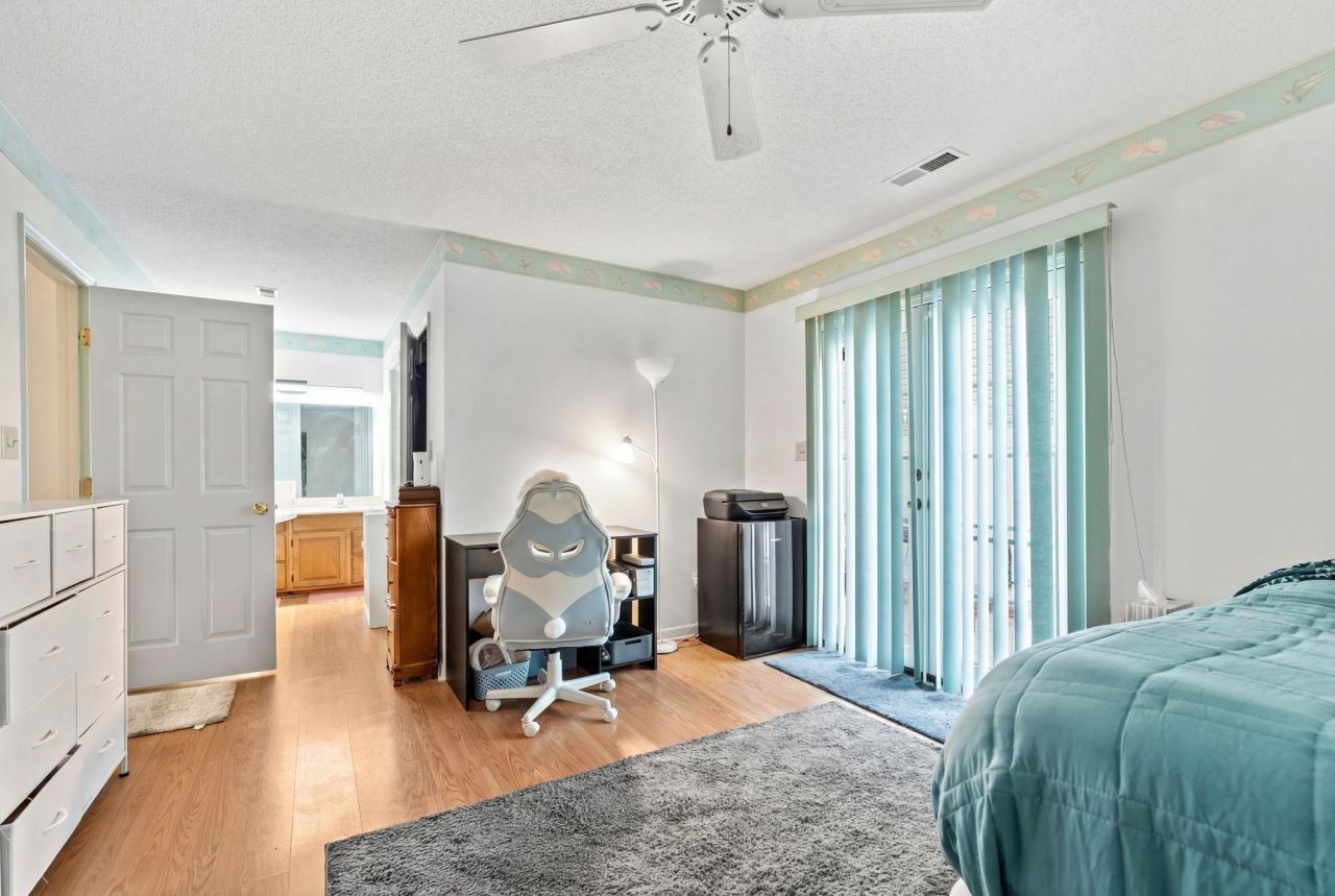 829 9th Ave. S  Photo 17