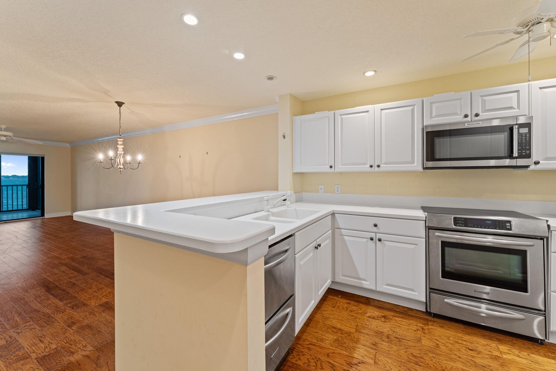 10 NE Plantation Road, Unit 305, Stuart, FL 34996 Photo