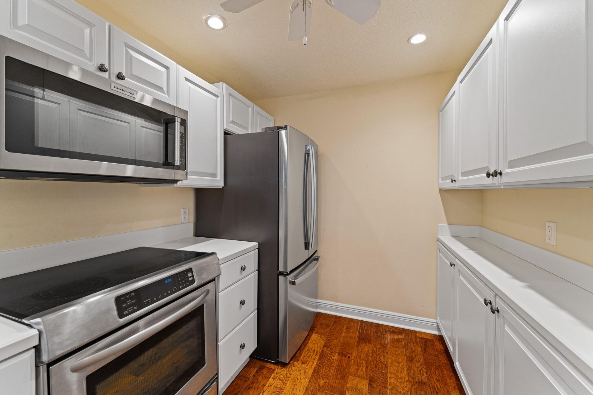 10 NE Plantation Road, Unit 305, Stuart, FL 34996 Photo