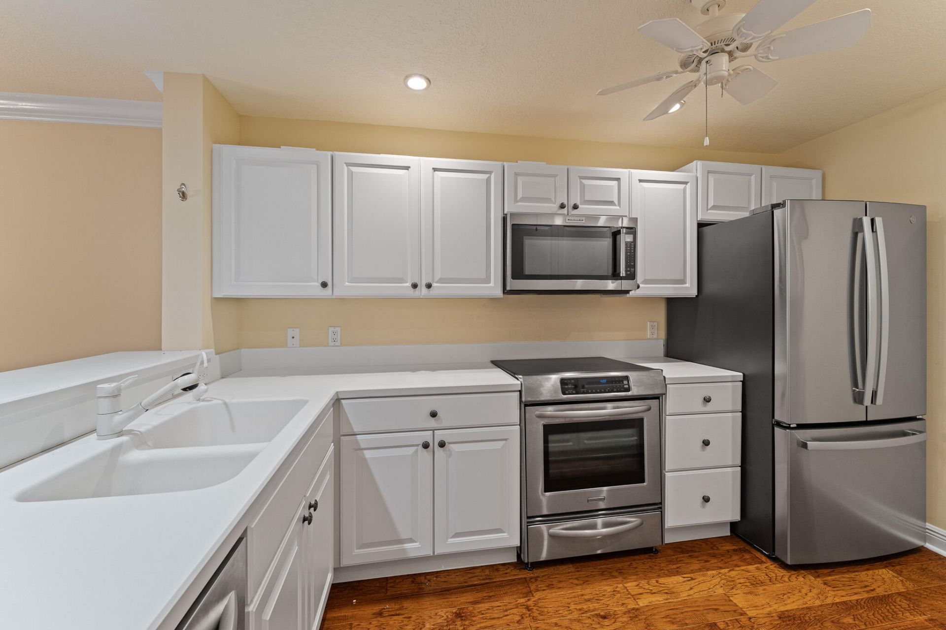 10 NE Plantation Road, Unit 305, Stuart, FL 34996 Photo