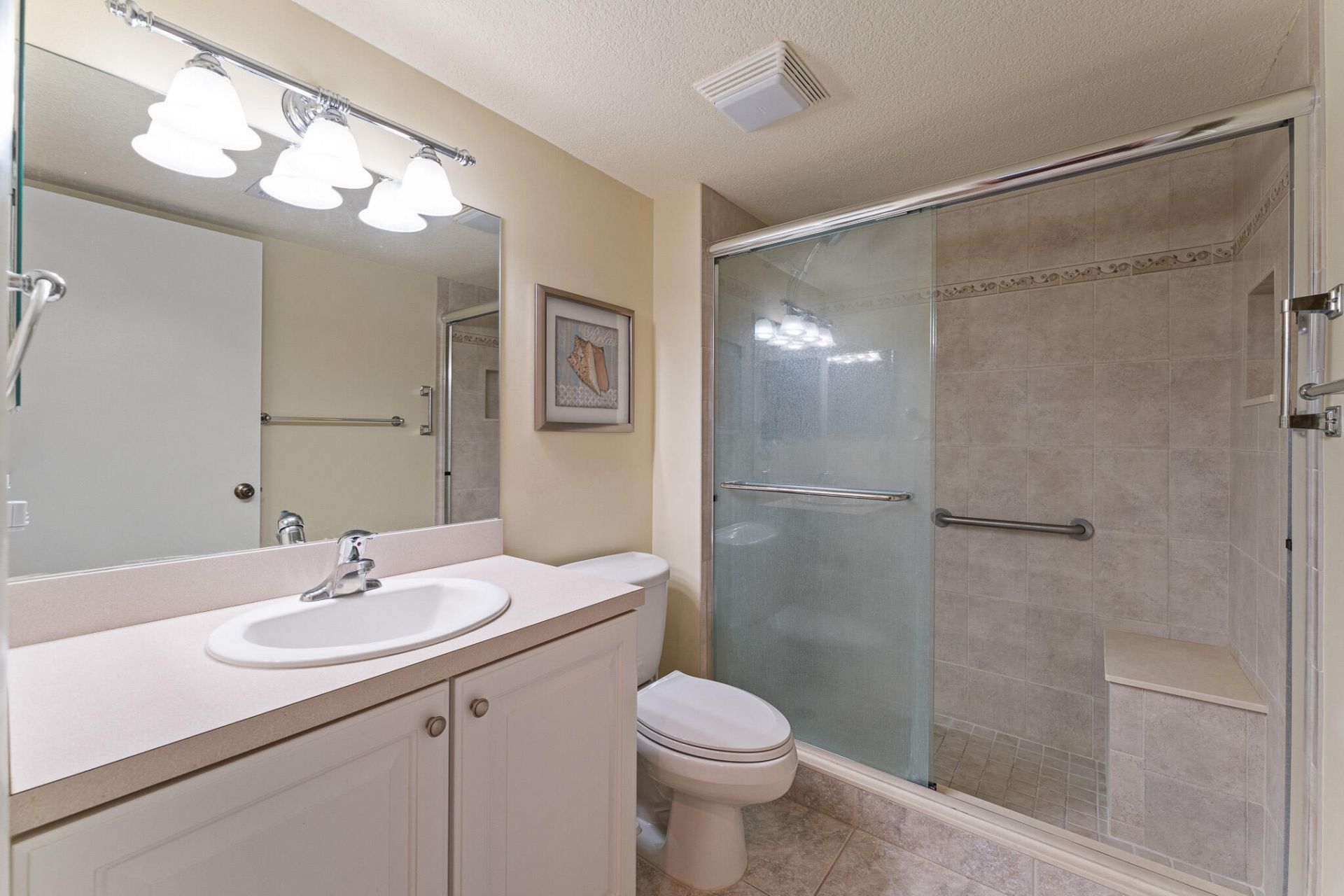 10 NE Plantation Road, Unit 305, Stuart, FL 34996 Photo