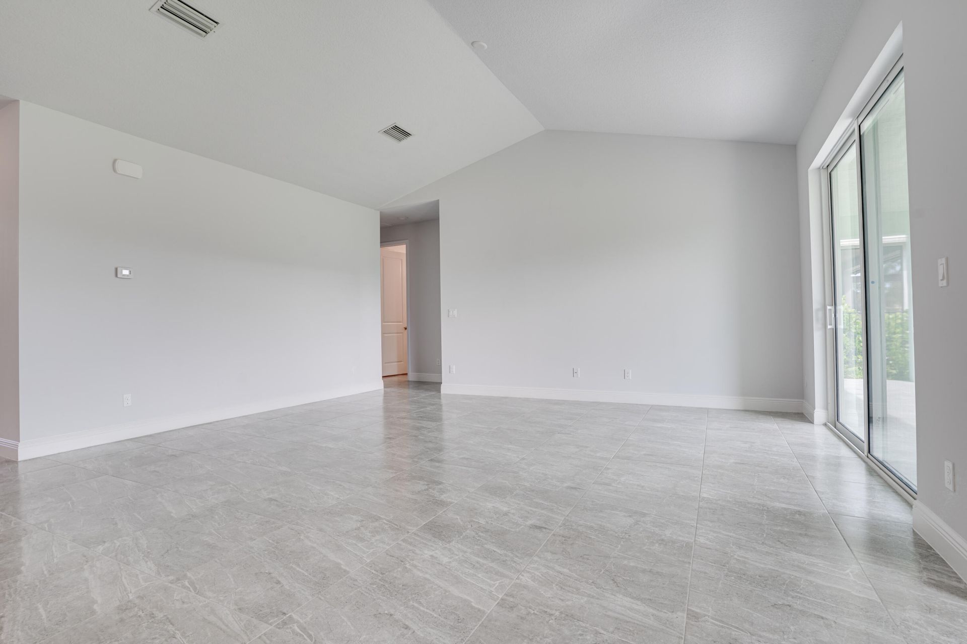 388 SW Vista Lake Drive, Port Saint Lucie, FL 34983 Photo