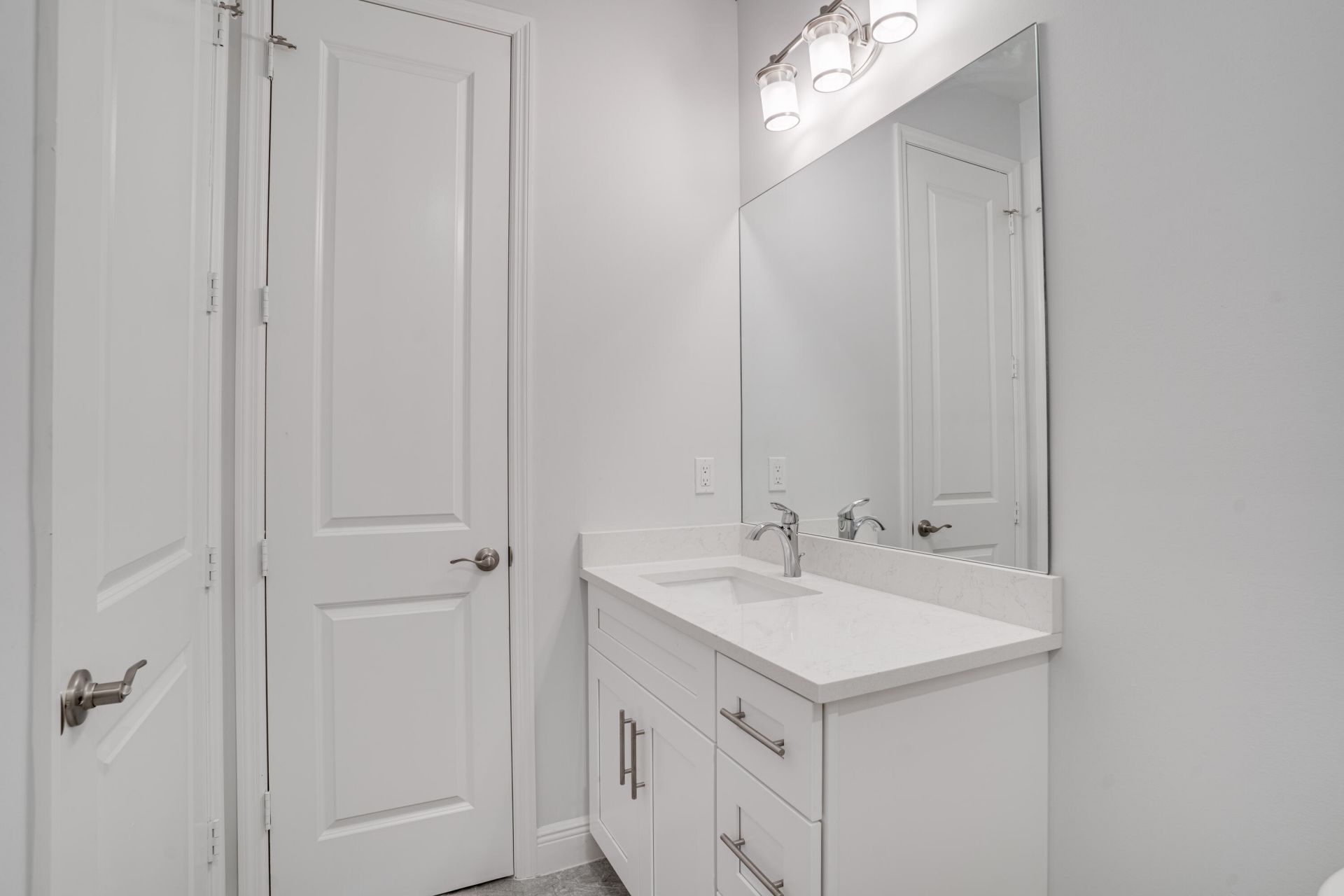 388 SW Vista Lake Drive, Port Saint Lucie, FL 34983 Photo