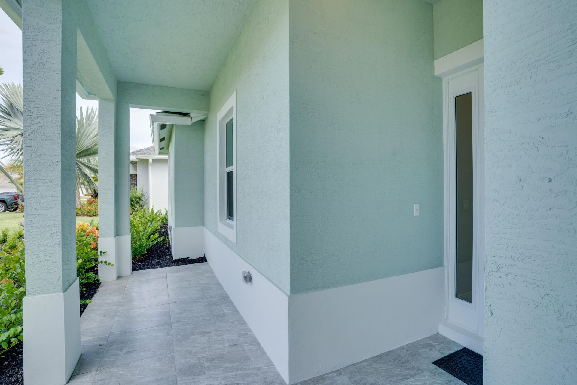 388 SW Vista Lake Drive, Port Saint Lucie, FL 34983 Photo