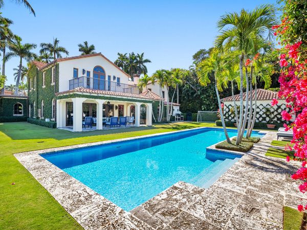 237 El Bravo Way, Palm Beach, FL 33480