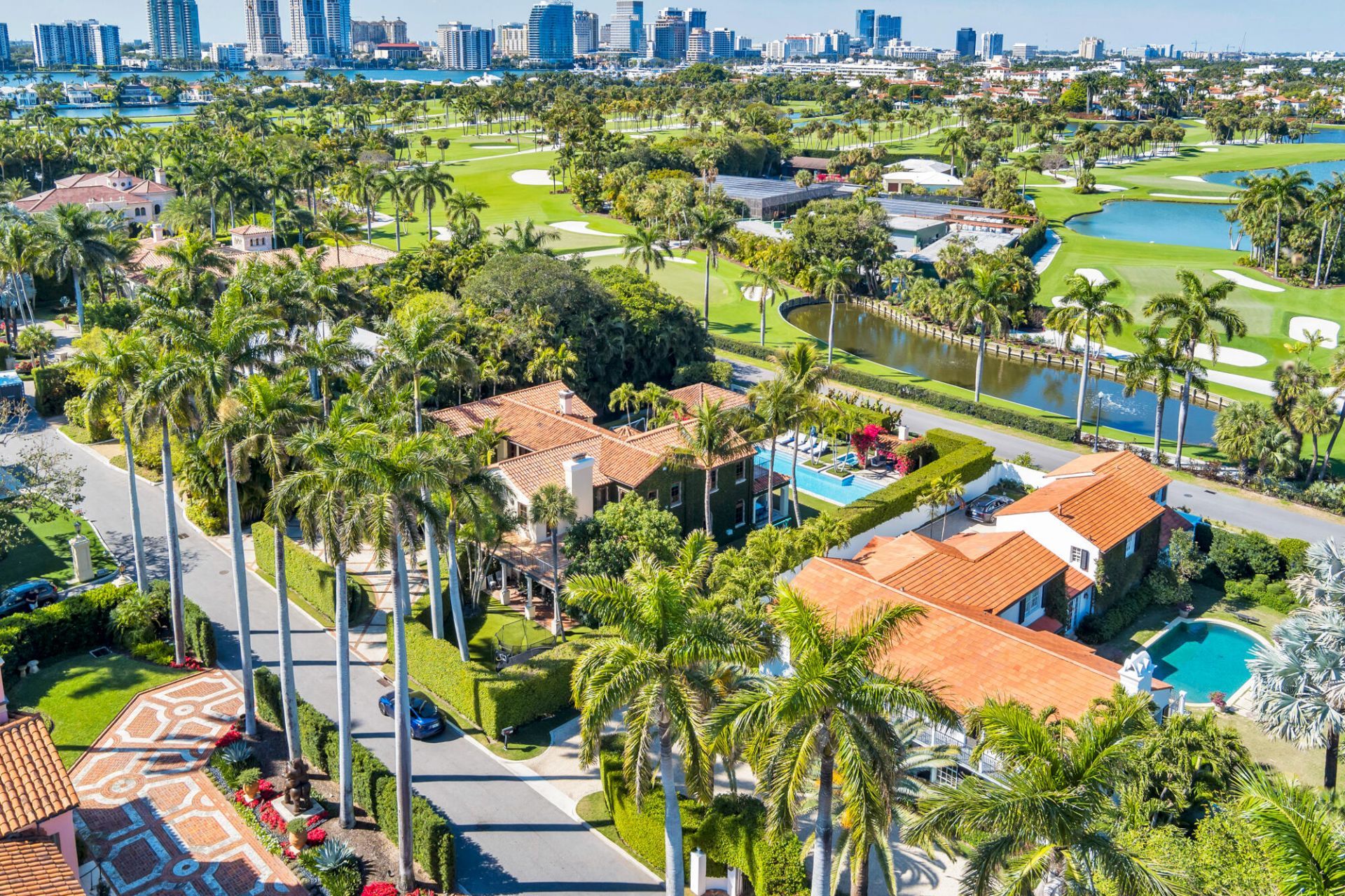 237 El Bravo Way, Palm Beach, FL 33480 Photo