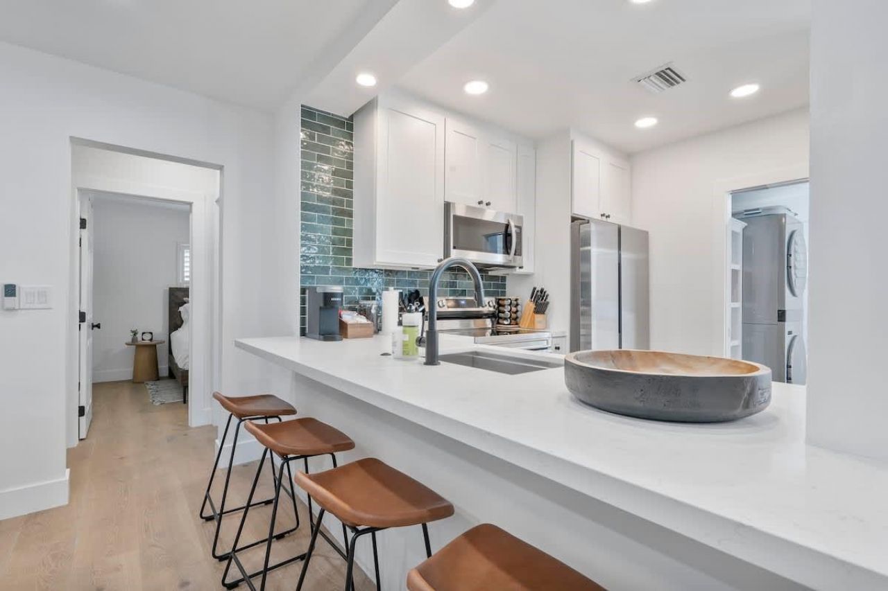 1145 NE 18th Avenue, Fort Lauderdale, FL 33304 Photo