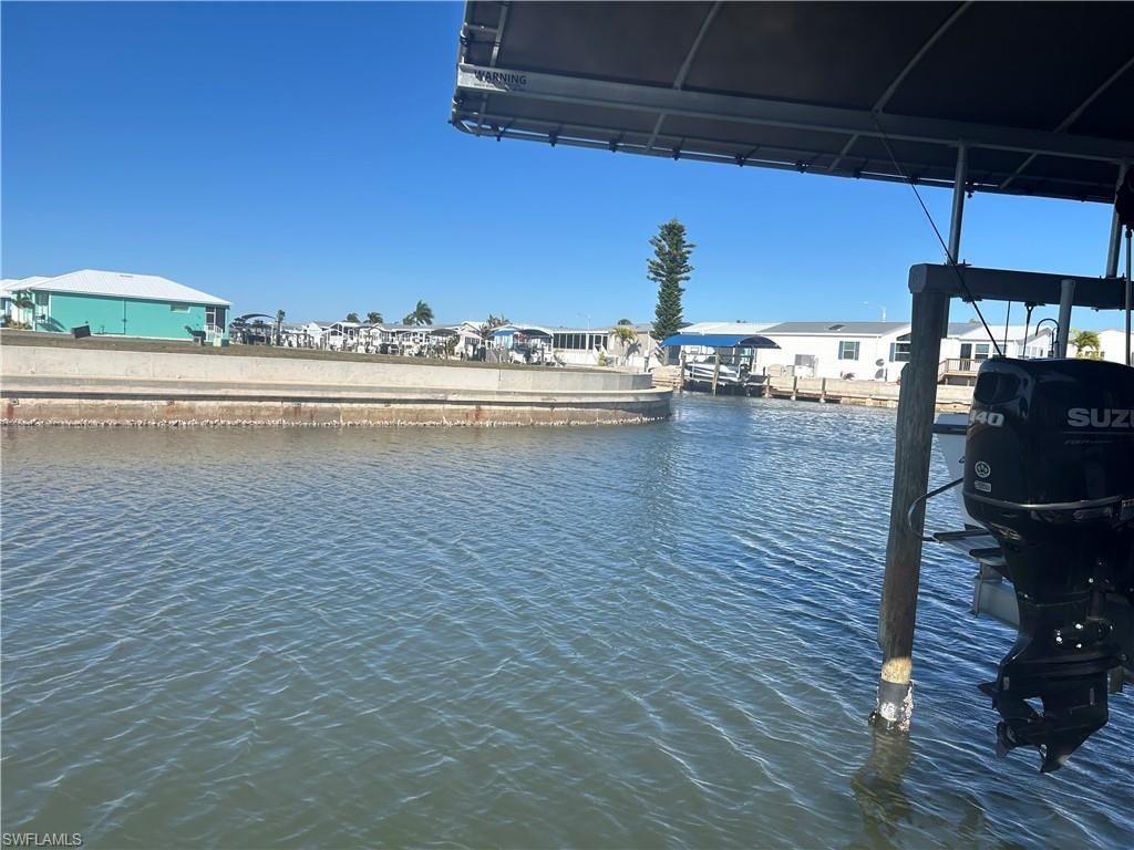 3954 Dewberry Ln, Saint James City, FL 33956 Photo