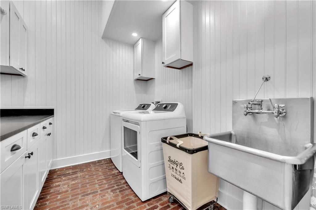 8241 Main St, Bokeelia, FL 33922 Photo