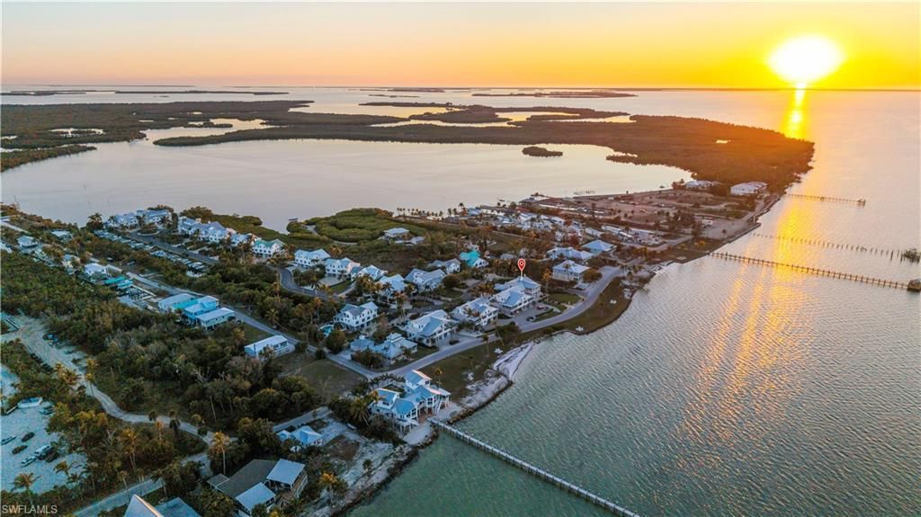 8241 Main St, Bokeelia, FL 33922 Photo