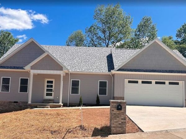 255 Castleknock Road, Winfield, WV 25213